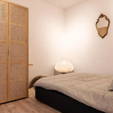 Daire Modern Luxury With Free Parking Space In The Center, Close To The *